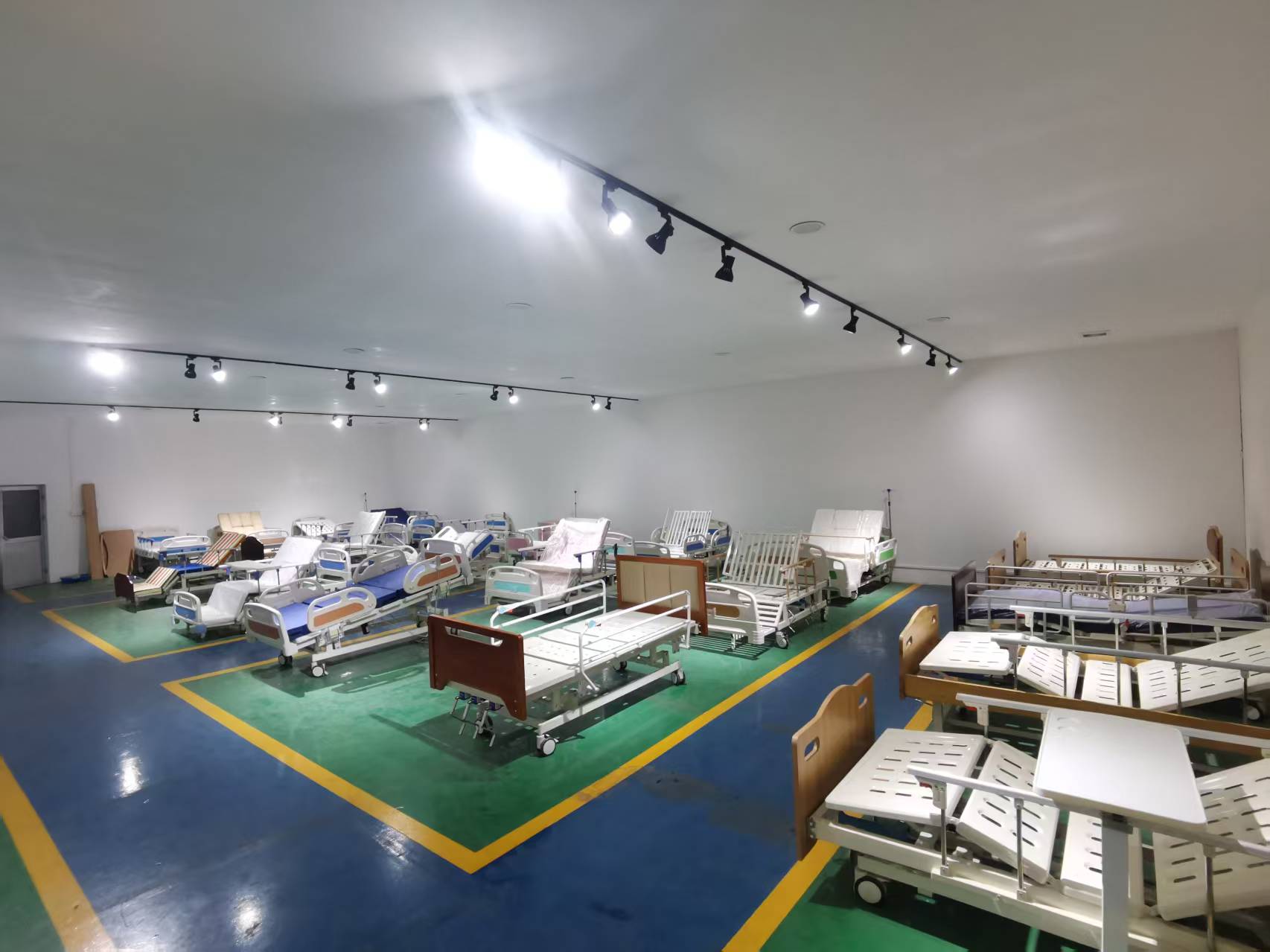 Medical Bed Showroom